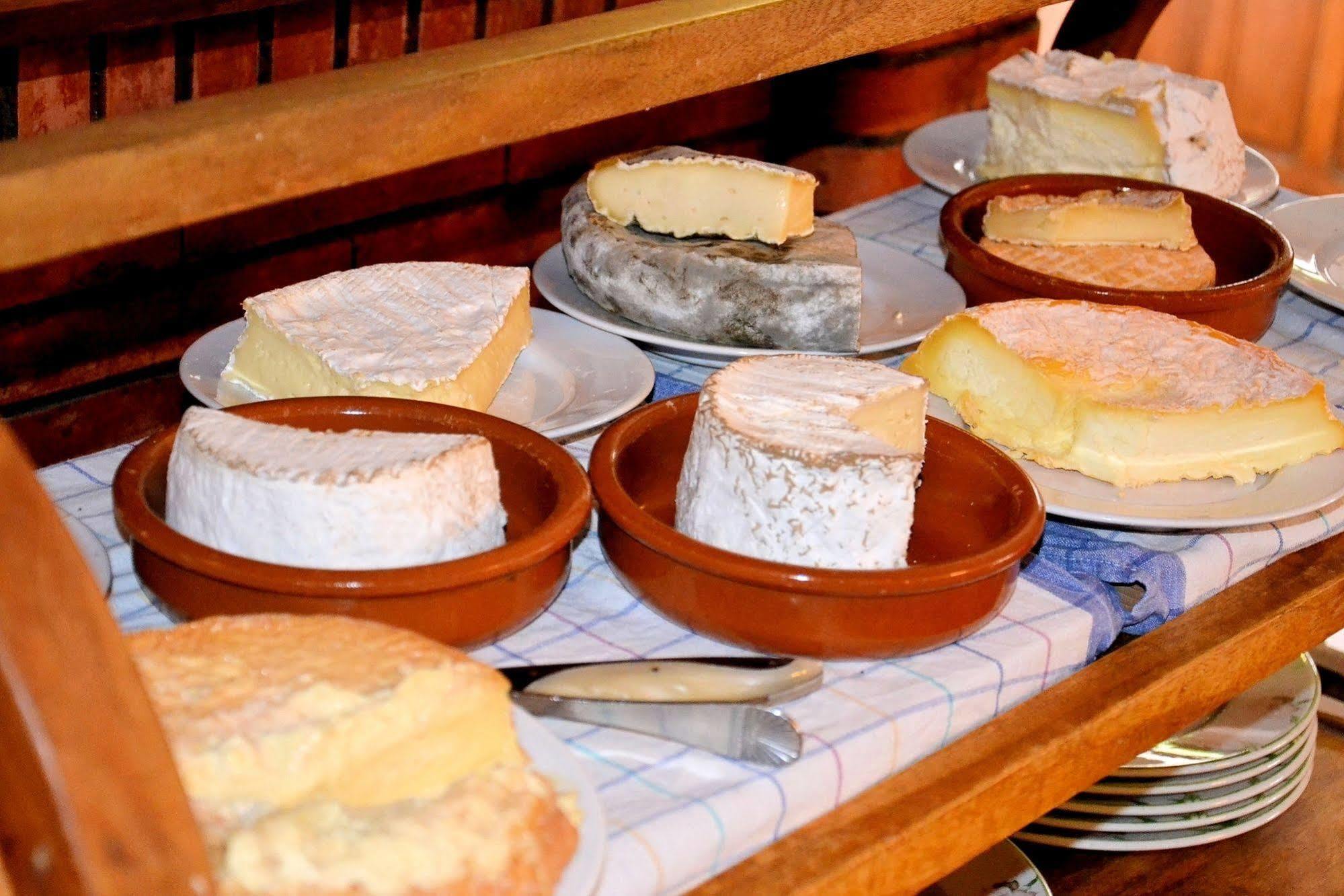 Auberge Le Rabelais Malay-le-Petit المظهر الخارجي الصورة